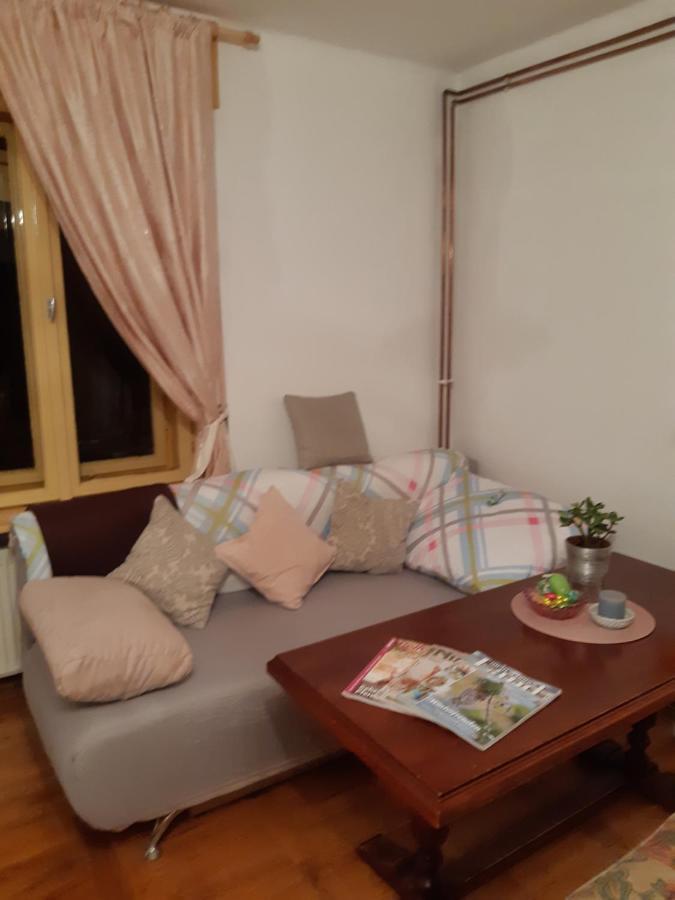 Axtburg Apartments Berbaltavar Esterno foto